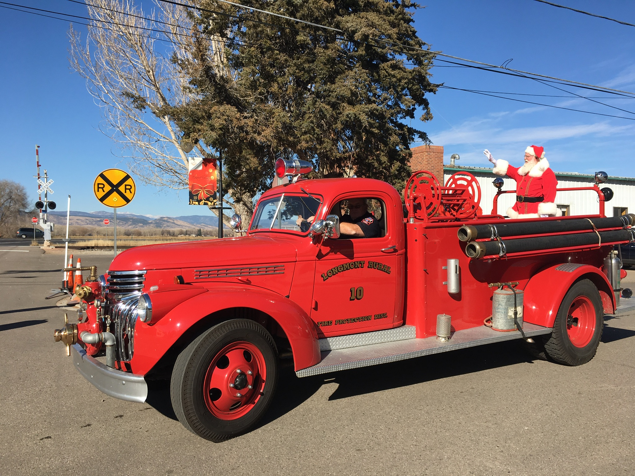 Niwot's Annual Holiday Parade Niwot