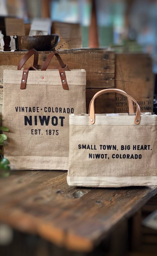 niwot-shopping-totes niwot-shopping-totes